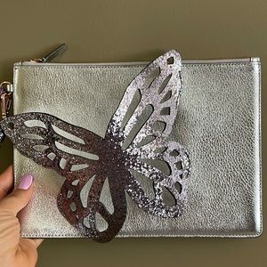 Sophia Webster brings you a gorgeous accessory with this pouch.